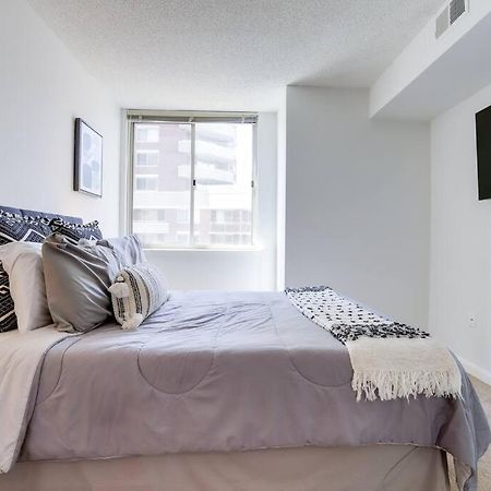 Bright Apartment Walk To Ballston Metro Arlington Ngoại thất bức ảnh
