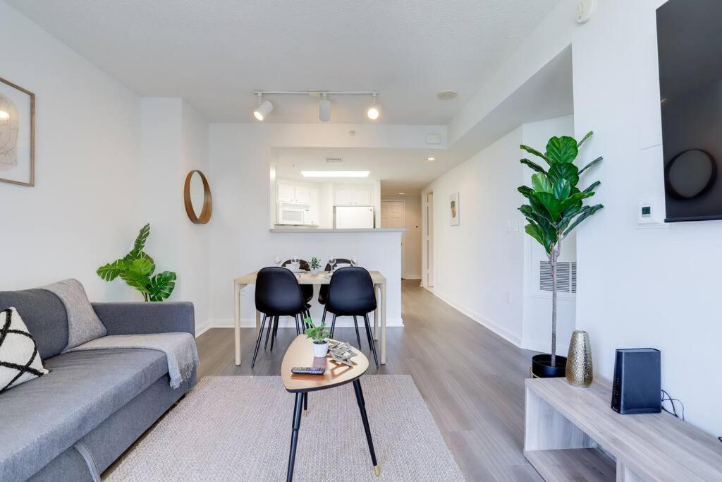 Bright Apartment Walk To Ballston Metro Arlington Ngoại thất bức ảnh