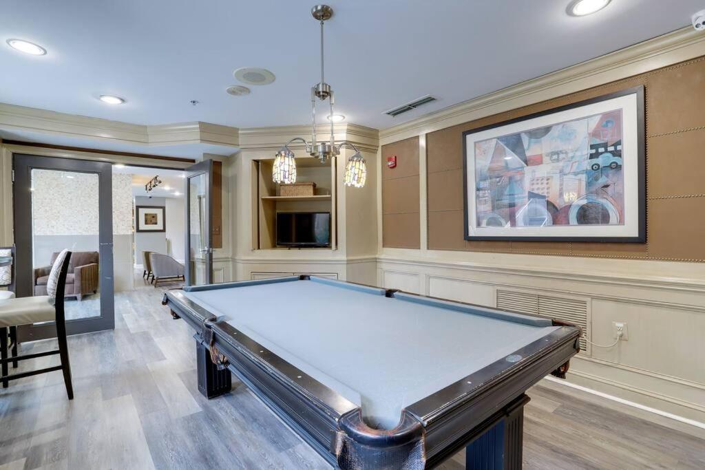 Bright Apartment Walk To Ballston Metro Arlington Ngoại thất bức ảnh